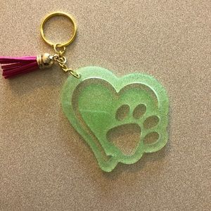 🎉🎉 2x HP🎉🎉 Handmade Heart w/ Dog Paw Keychain